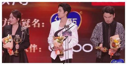 娱乐爆料微博之夜,娱乐爆料精彩纷呈！”  第2张